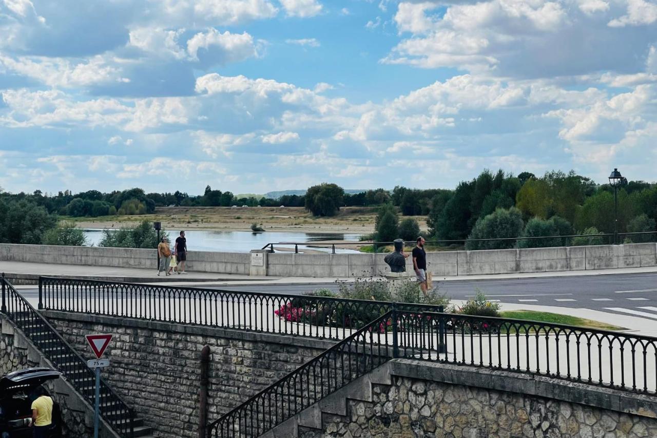 Splendid Apartment At The Foot Of The Castle Of Amboise - View Of The Loir Εξωτερικό φωτογραφία